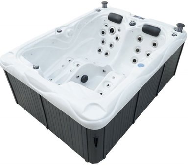 jacuzzi whirlpool voor 3 personen