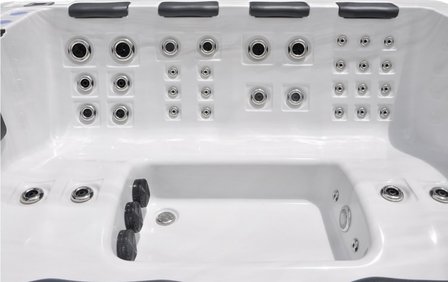 Detailfoto grote design jacuzzi