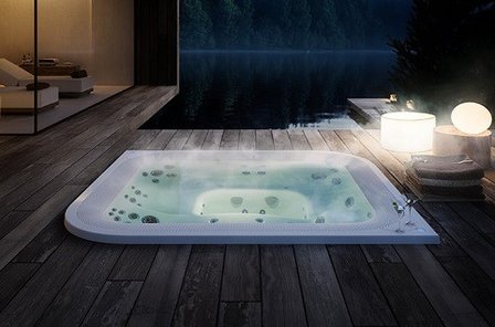 Overloop jacuzzi Virtus