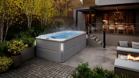 Jacuzzi&reg; J-14 PowerActive - Zwemspa