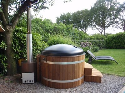 Kirami Easy thermowood hottub