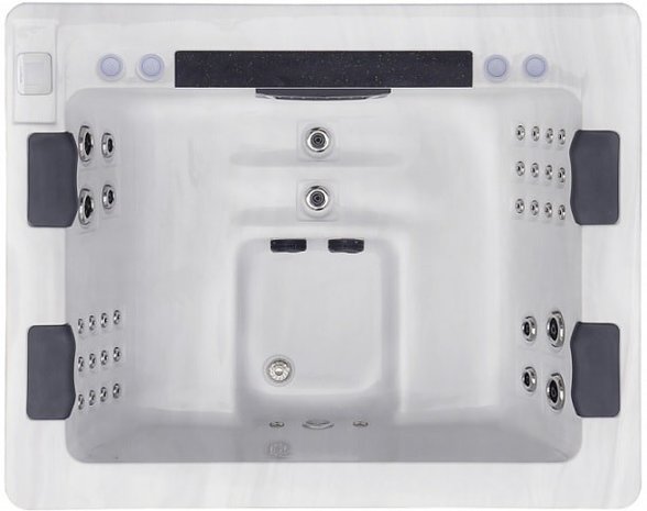 kleine design jacuzzi civetta