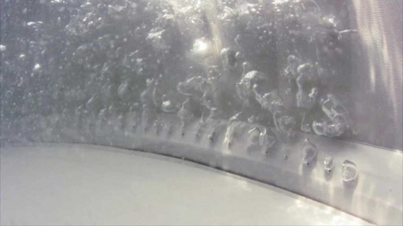 Bubbels in de pure spa intex