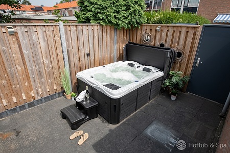 Durban kleine jacuzzi in de tuin