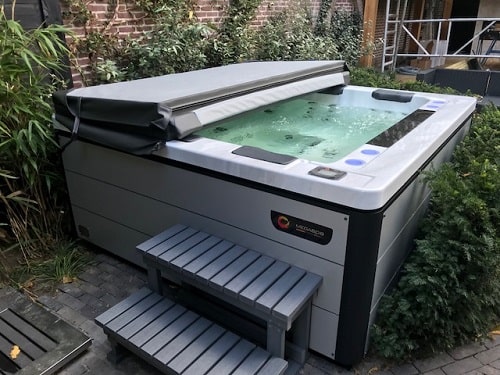 Jacuzzi af in Nijkerk