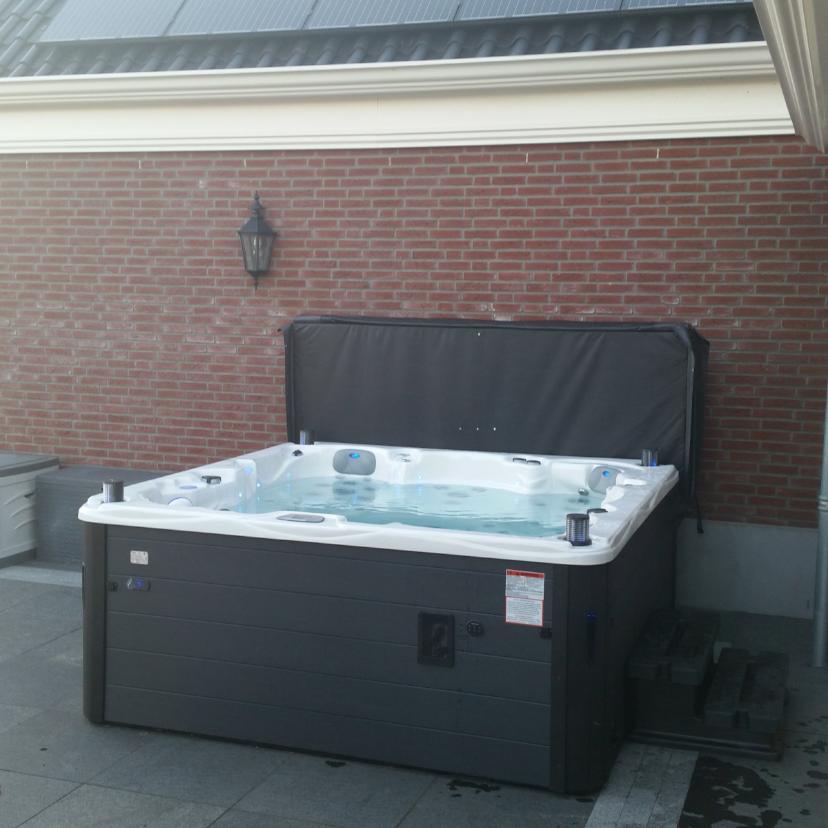 Jacuzzi luxe klaar